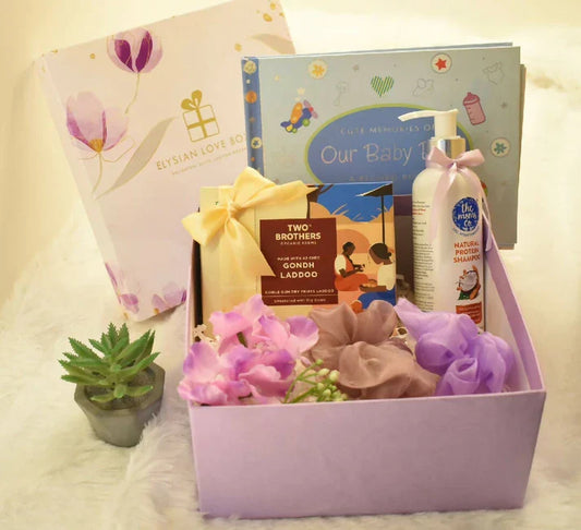 What Does The Maternity Gift Hampers Have in it ? Babyshower Hamper