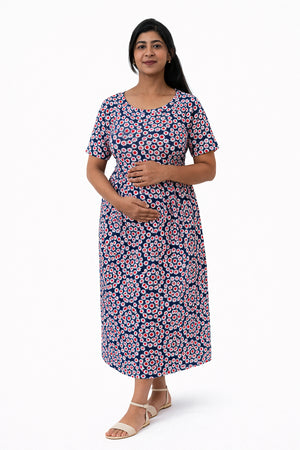 Retro Daisy Zipless Feeding Gown