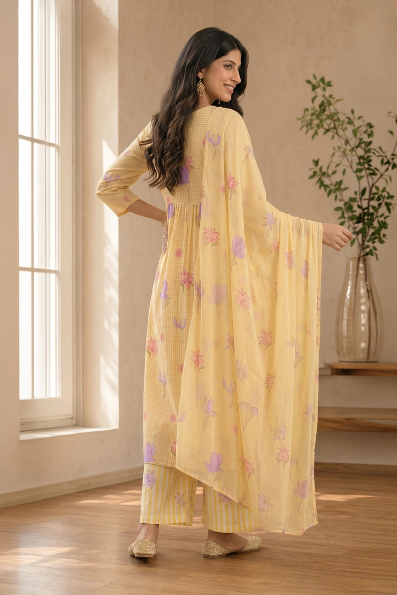 Golden Daisy Maternity Suit Set