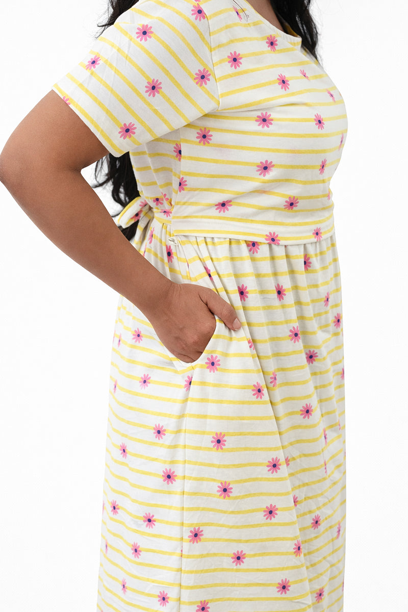 Fresh Daisy Stripe Zipless Feeding Gown