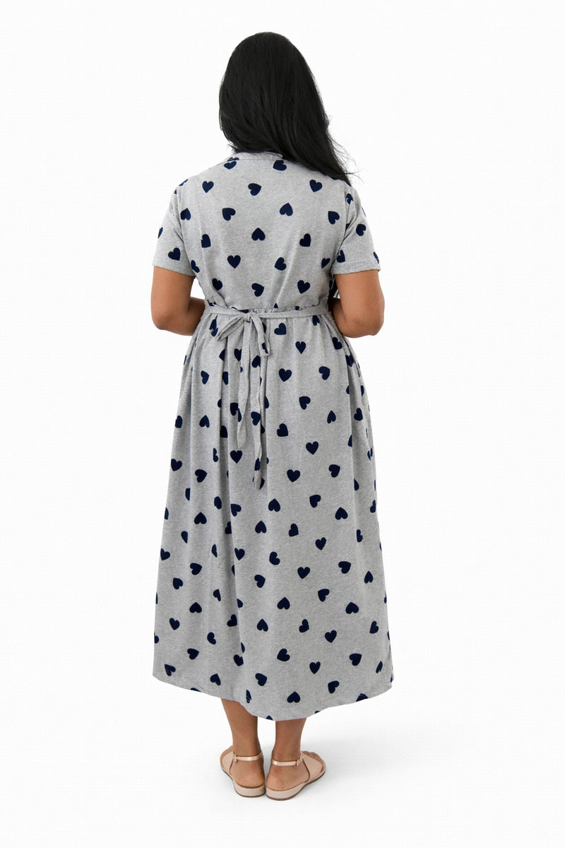 Calm Hearts Zipless Feeding Gown