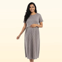 Zipless Feeding Gown