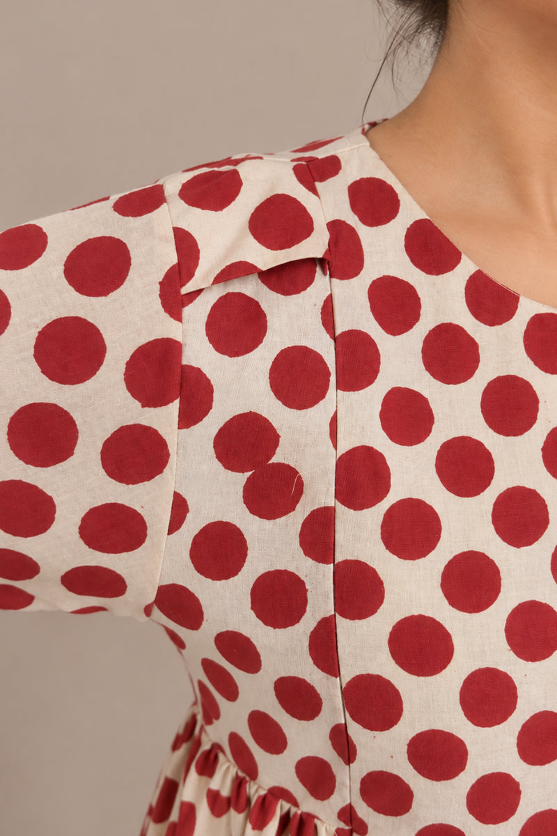 Aakaar Feeding Dress