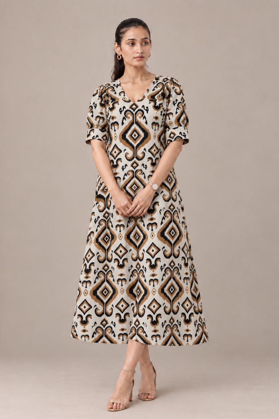 Amer Feeding Dress