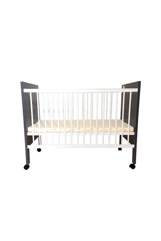 Baby's Den Wooden Crib with Mattress for Newborn Baby