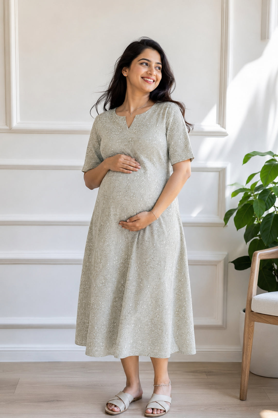 Nayeli Embroidered Feeding Dress