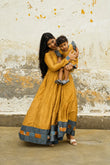 Suhani Mom & Daughter Twinning dress
