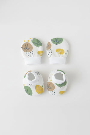 Garden canvas mittens and booty