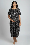 Mono Line Zipless Feeding Gown