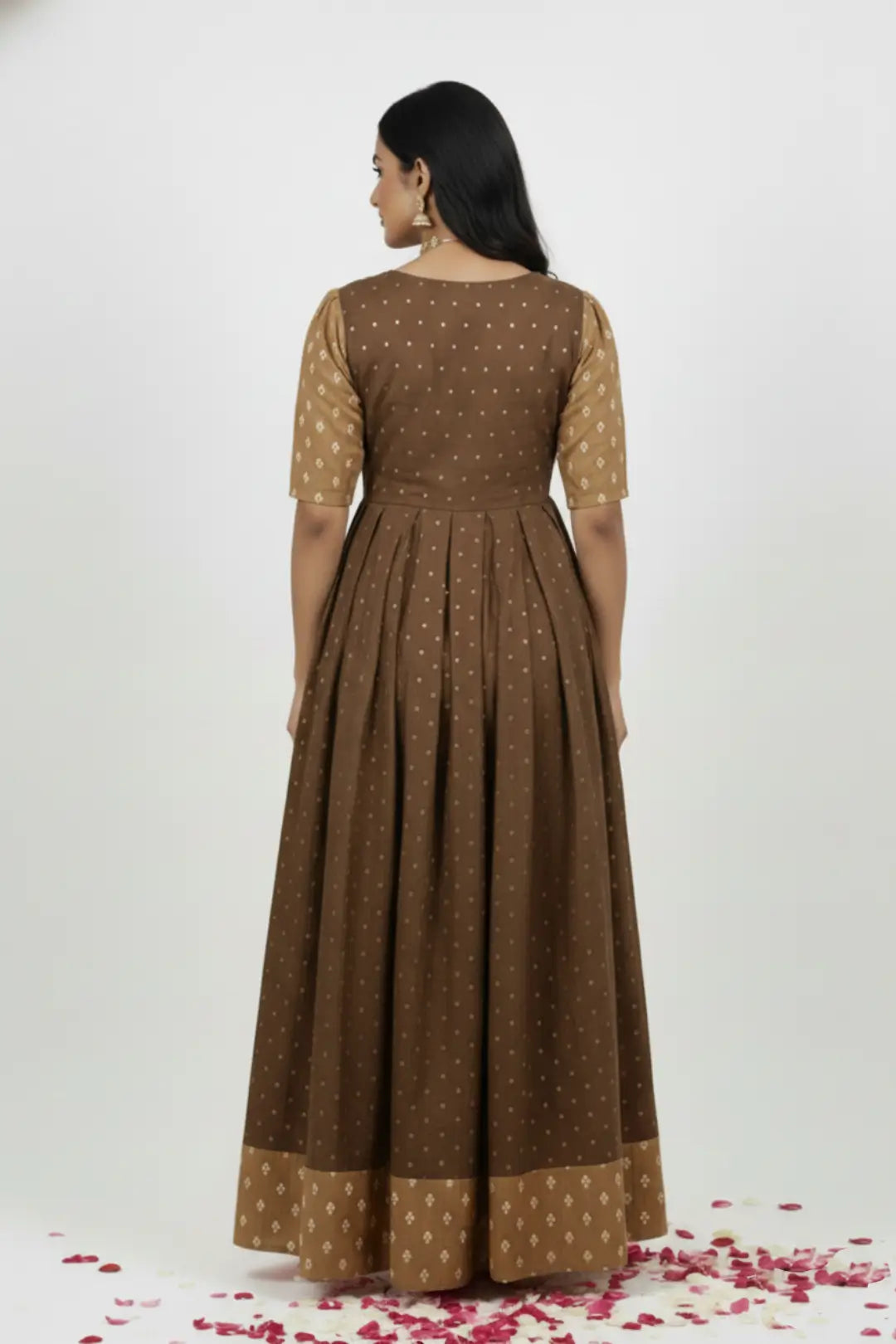 Charvi Feeding Dress