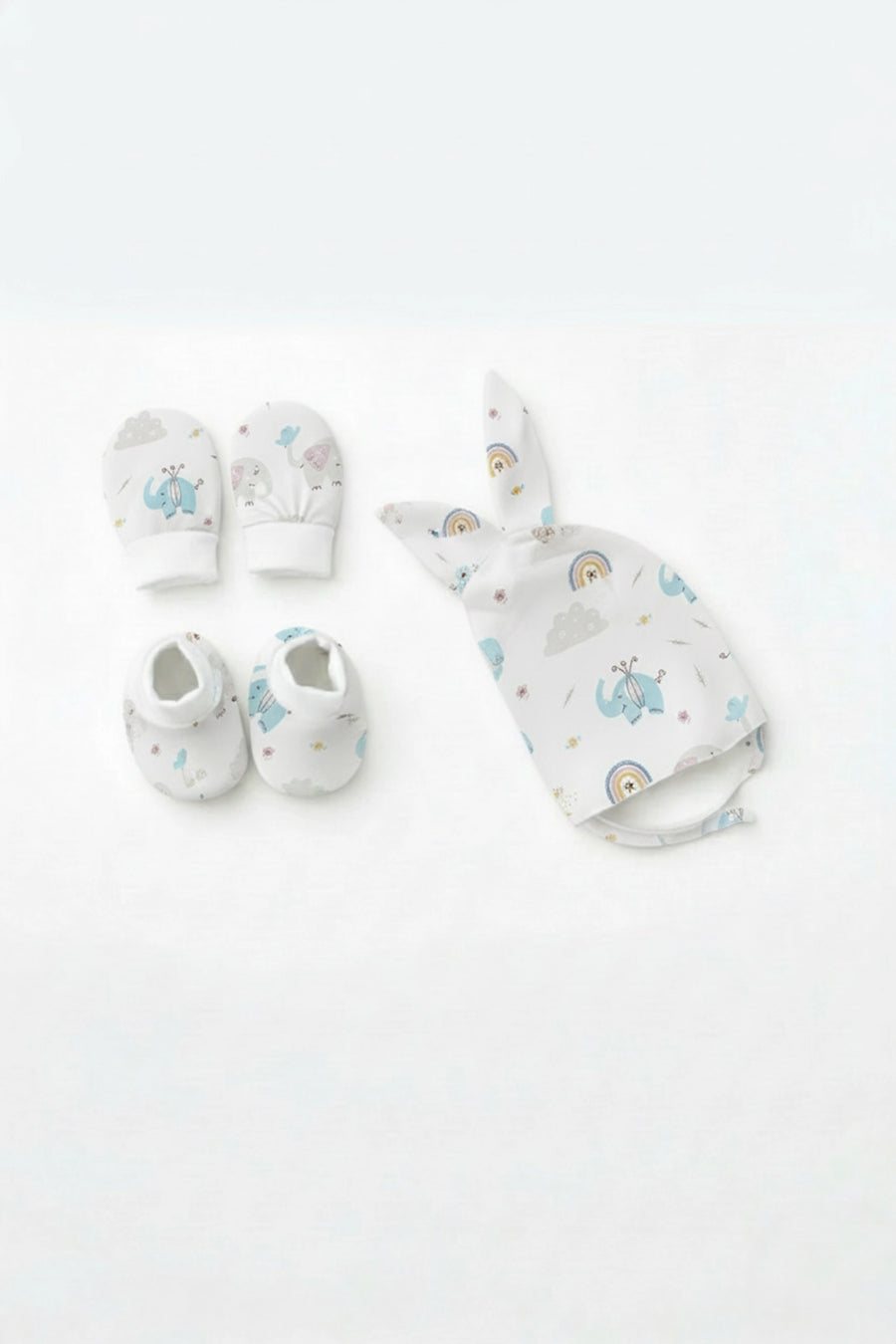 Trunky Dreams mittens and booty