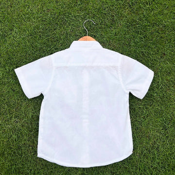 Textured white shirt